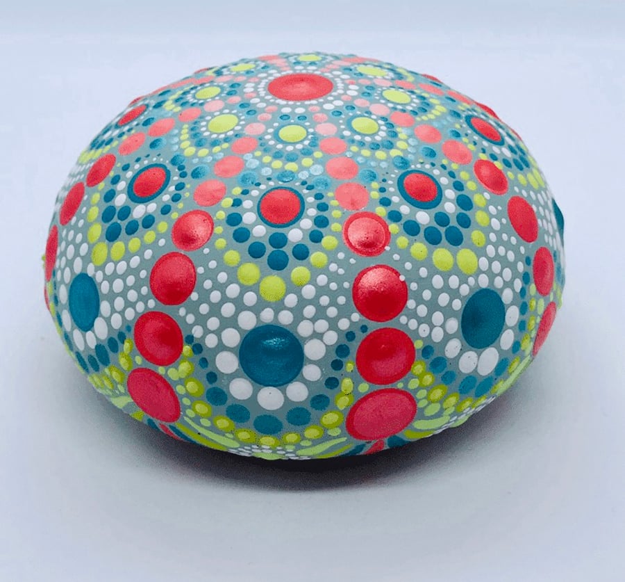 The Nymph Mandala Stone, Seconds Sunday