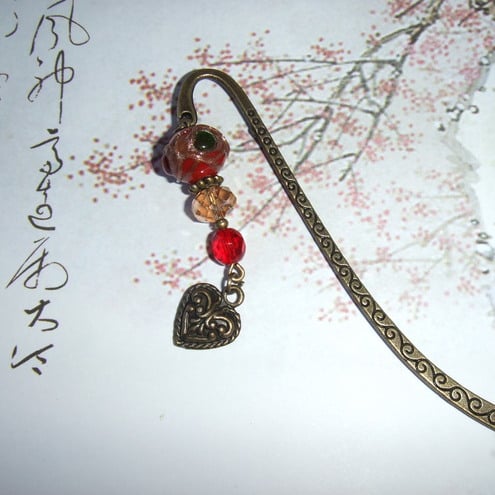 Champagne crystal bookmark