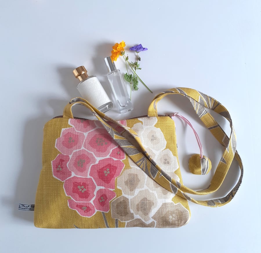 Handbag or shoulder bag upcycled in a designer floral print with chunky zip 