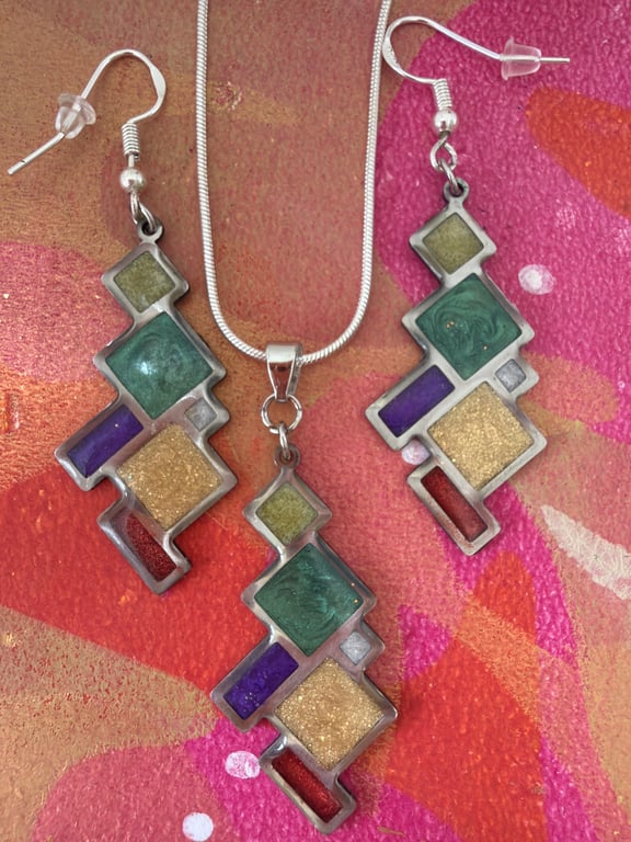 Geometric multi colour necklace and earring set