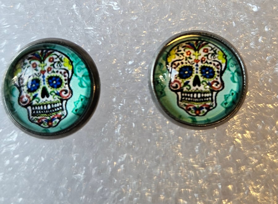 Green skull day of the dead resin earrings