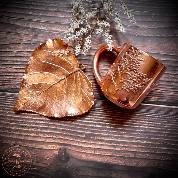 Copper Plated Cup With Real Thuja Twigs and Copper Plated Real Black Poplar Leaf