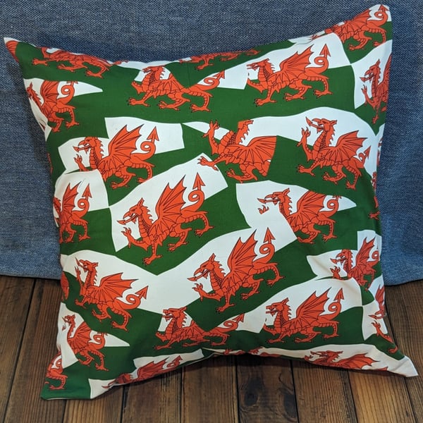 Welsh dragon Draig Goch flag square throw cushion