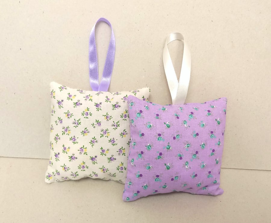 Lavender bags x 2 in lilac and cream with flowers, handmade lavender sachets