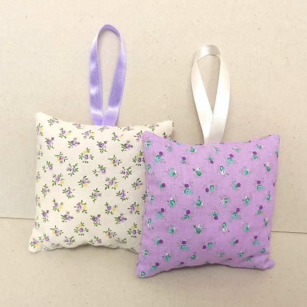 Lavender bags x 2 in lilac and cream with flowers, handmade lavender sachets