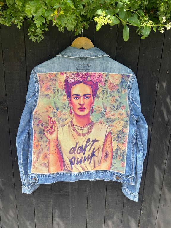 Frida Kahlo denim jacket Size 14