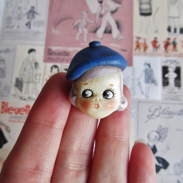 Dottie Dollie Pin Brooch Betty Peek a Boo