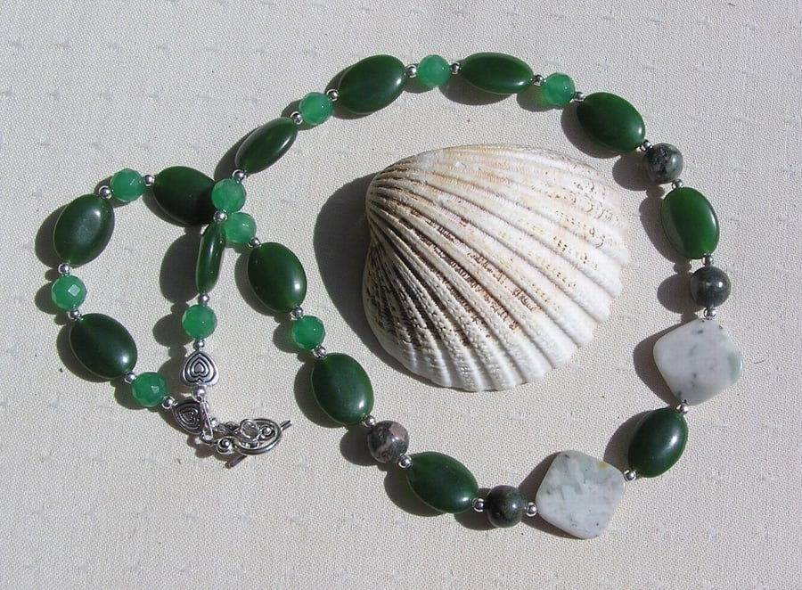 Nephrite, Peace & Green Jade Gemstone Statement Necklace "Greentastic"