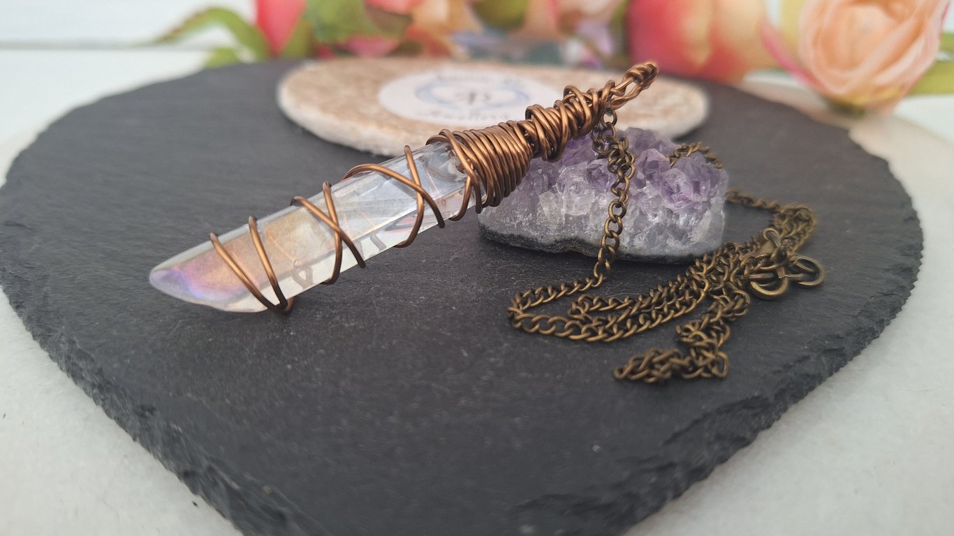 Bronze wirewrapped Quartz dagger short necklace 