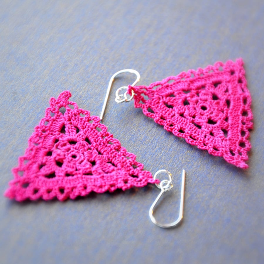 Image of Delicate Triangular Lace Earrings in Cerise Pink