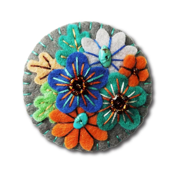 Japanese Art Inspired Handmade Mini Felt Brooch - Dark Grey