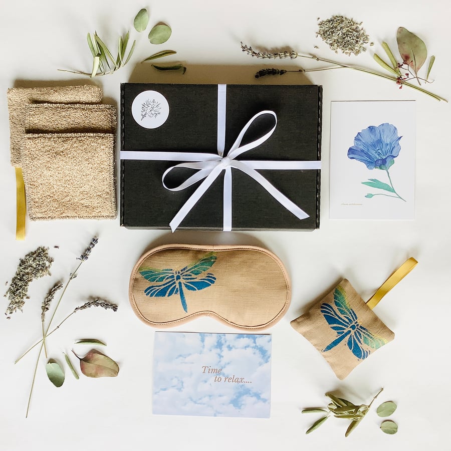 Spa Gift Set; Lavender Spa Relaxation Gift Box