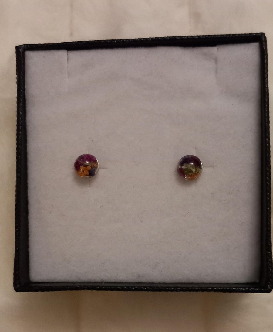 Sterling silver 5mm stud earrings,Dried flower studs,Tiny studs for kids childre