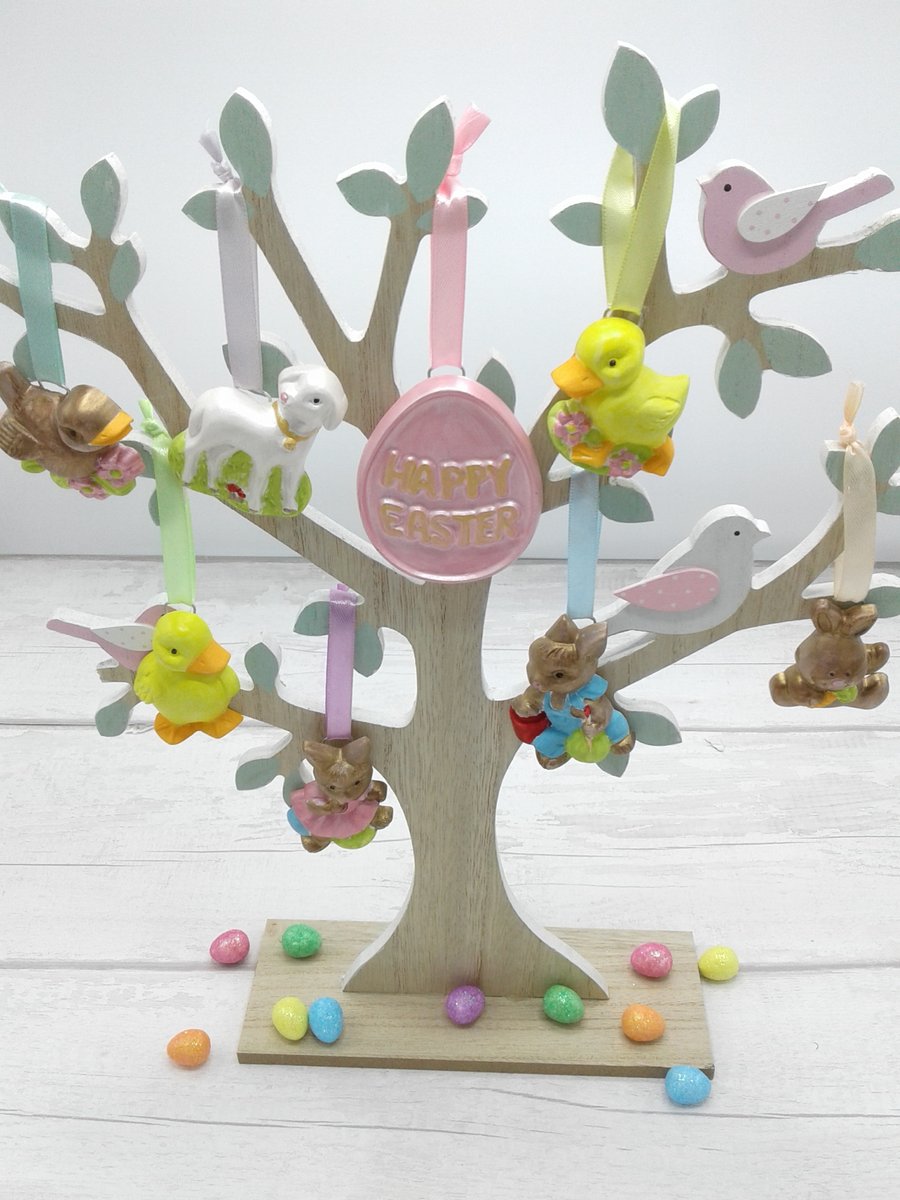 Easter decorations. Ceramic.  Spring decorations. Set of 8.