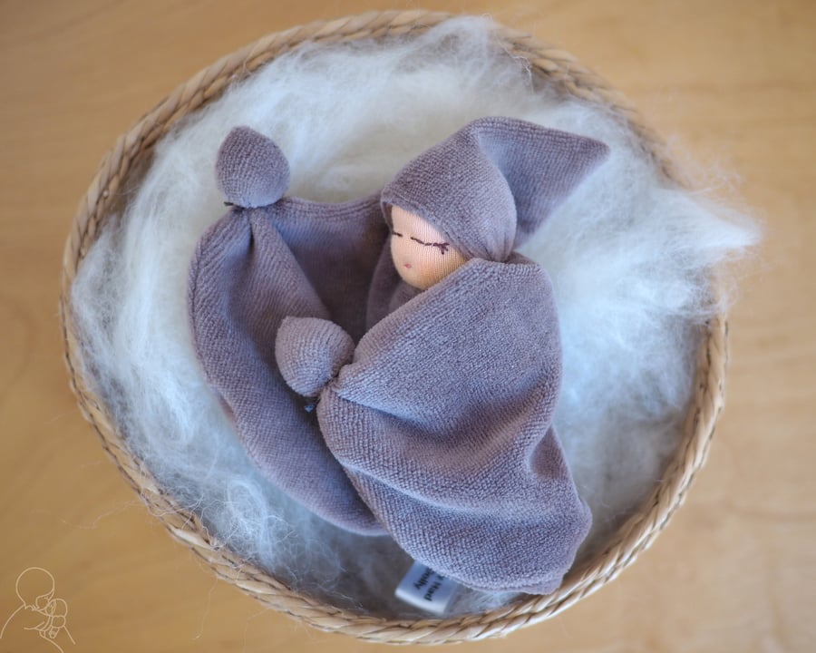 Baby Nod - comforter for a newborn