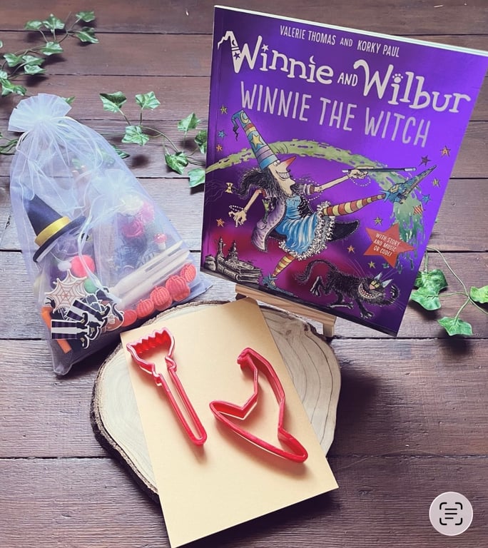 Winnie the Witch, witchy book, children's stories, book bundles, craft supplies