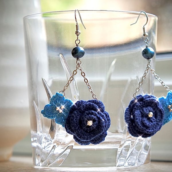 Fresh water pearls Crochet Floral Earrings 