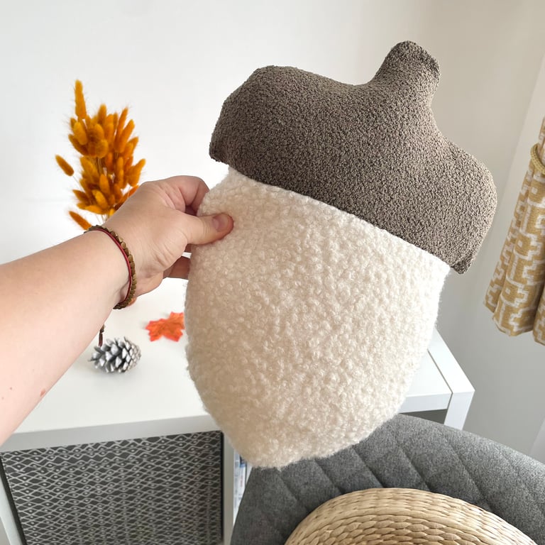 Handmade Acorn Throw Pillow White & Brown Bouclé Fall Cushion Autumn Woodland