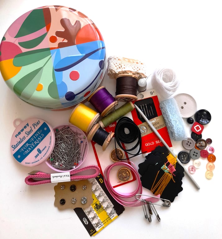 Vintage sewing haberdashery kit in new colourful abstract pattern tin