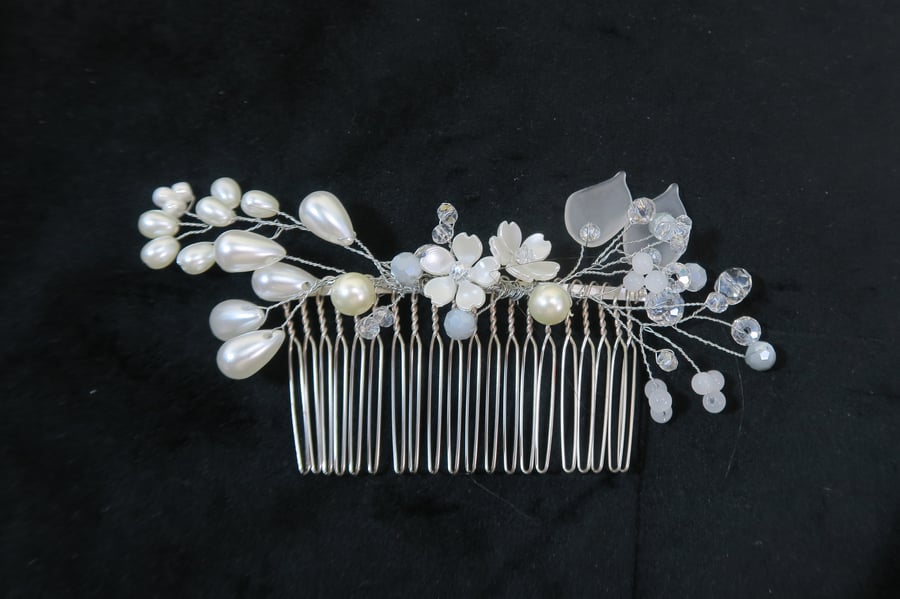 Bridesmaid hair accessory, pearl and crystal handmade hair comb