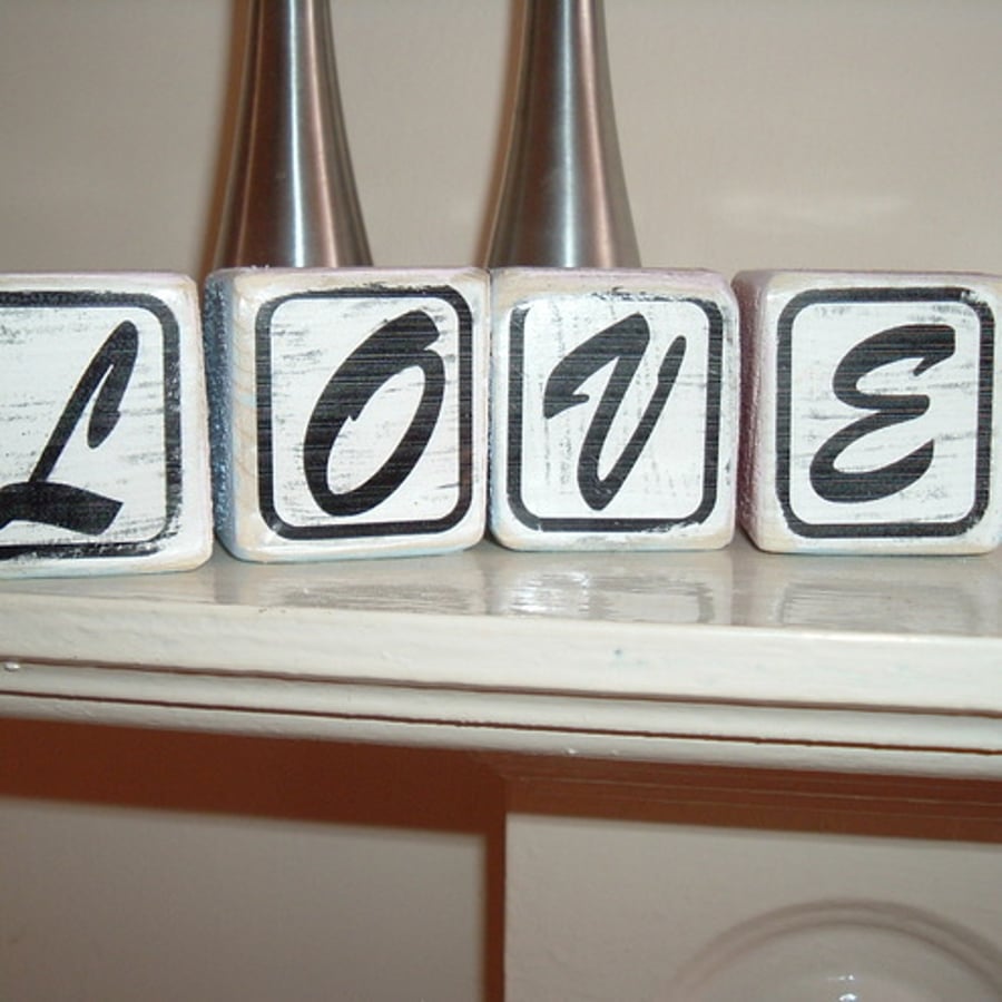 Shabby chic set of 'HOME' or 'LOVE' blocks