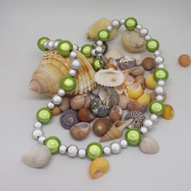 NL17 - Miracle bead necklace