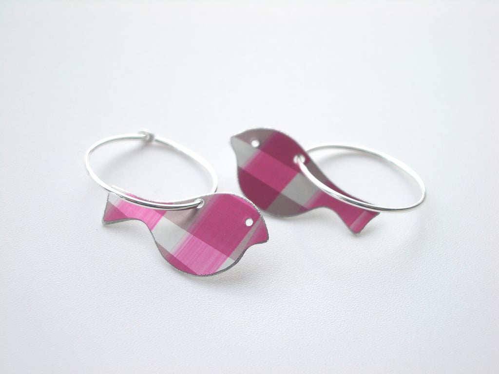 Bird earrings in pink and brown checks