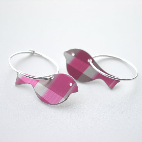 Bird earrings in pink and brown checks