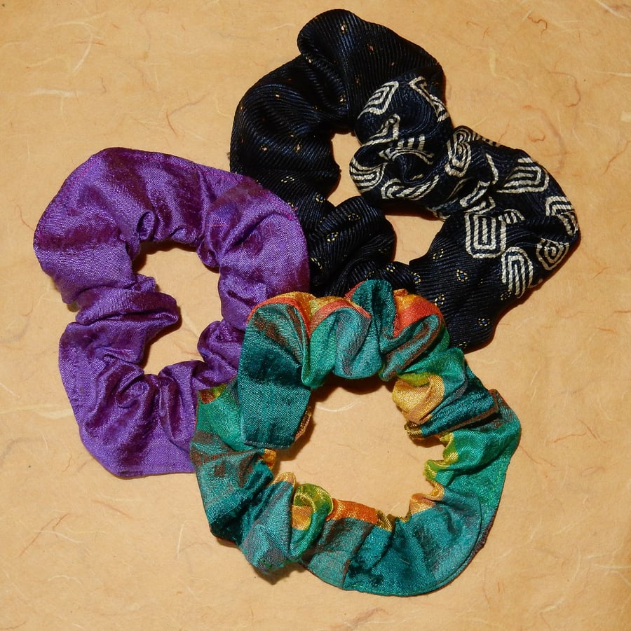 Silk scrunchies green, purple and navy