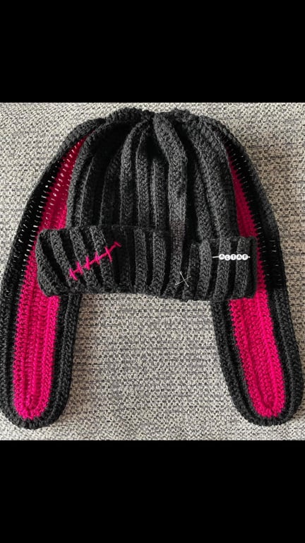 ALT AF Bunny ears hat - black and pink 