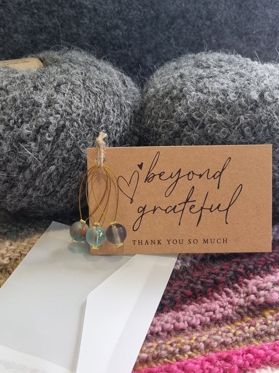 Loop project spacers or markers