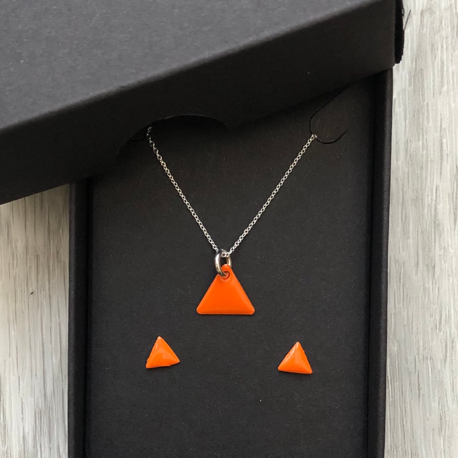 Tiny enamel triangle stud earrings & necklace set. Sterling silver. Minimalist.