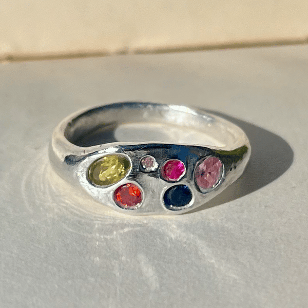 Handmade Silver Ring with Peridot & Sapphire