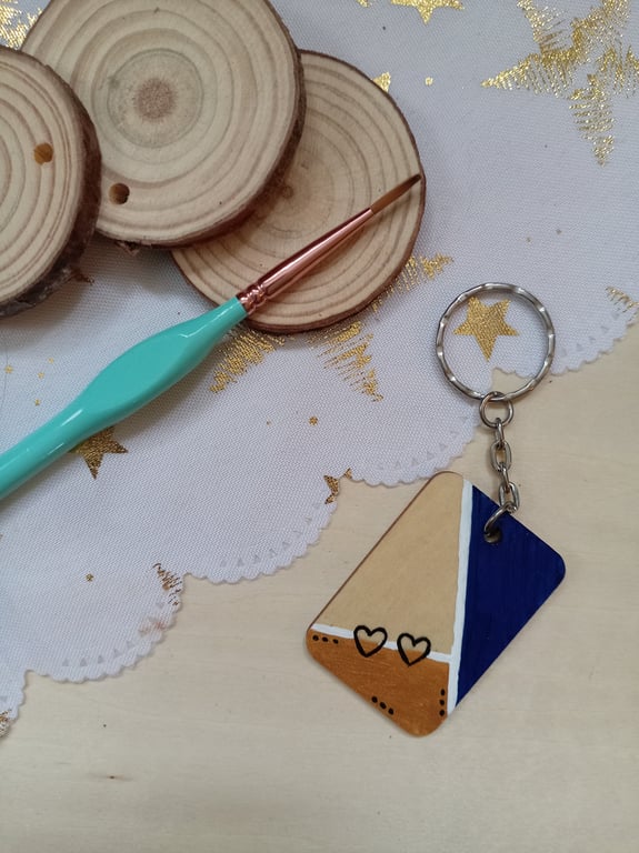 Wooden rectangular simple heart keyring 