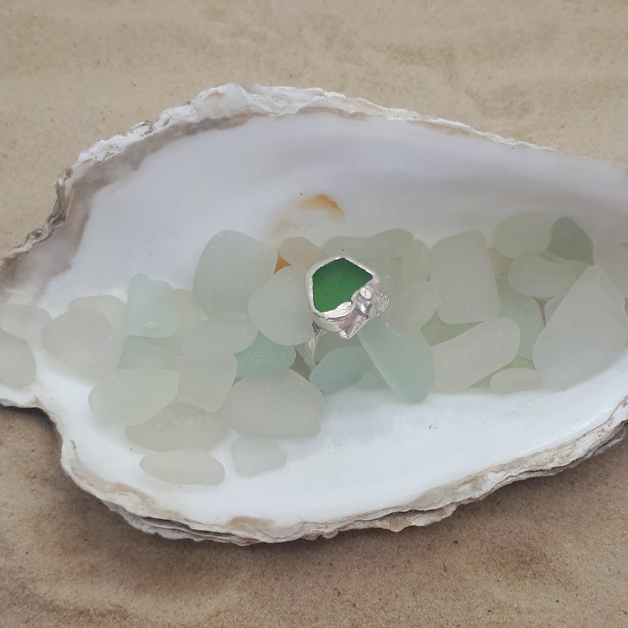 Kelly green sea glass and seahorse ring - Seconds Sunday 
