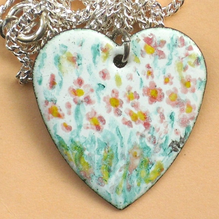 painted enamel pendant - medium heart - pink flowers