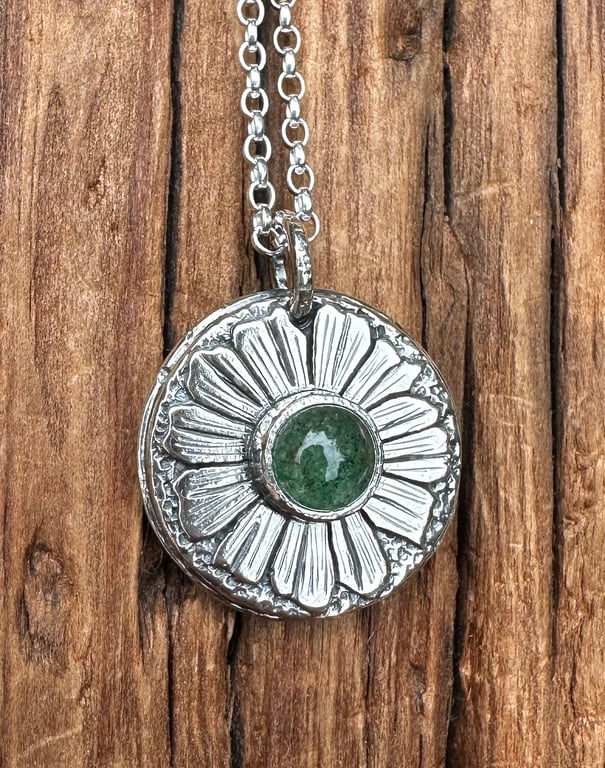 Flower Pendant with Green Quartz Cabochon