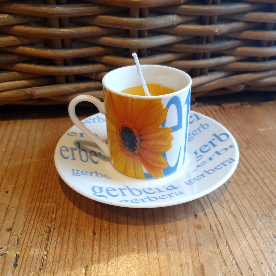 Lovely Flower Espresso Candle