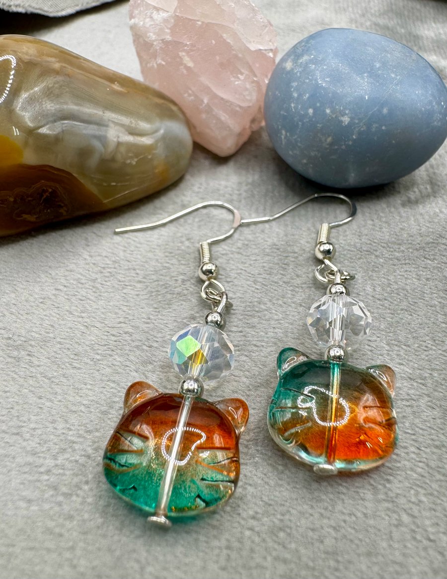 Glass cat drop earrings 