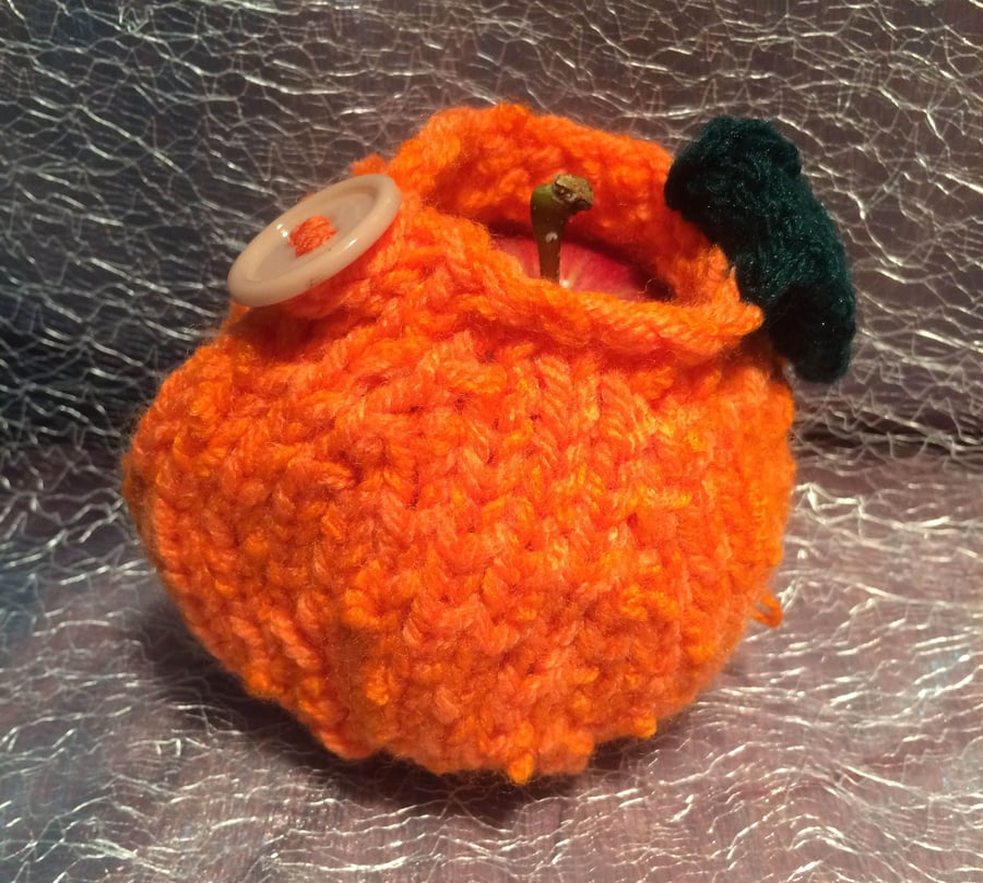 Knitted Orange Cosy