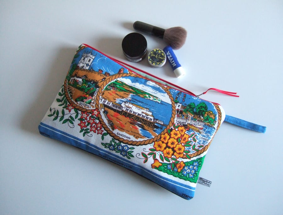 SOLD Craft Cosmetics or storage bag made from an Isle of Wight 