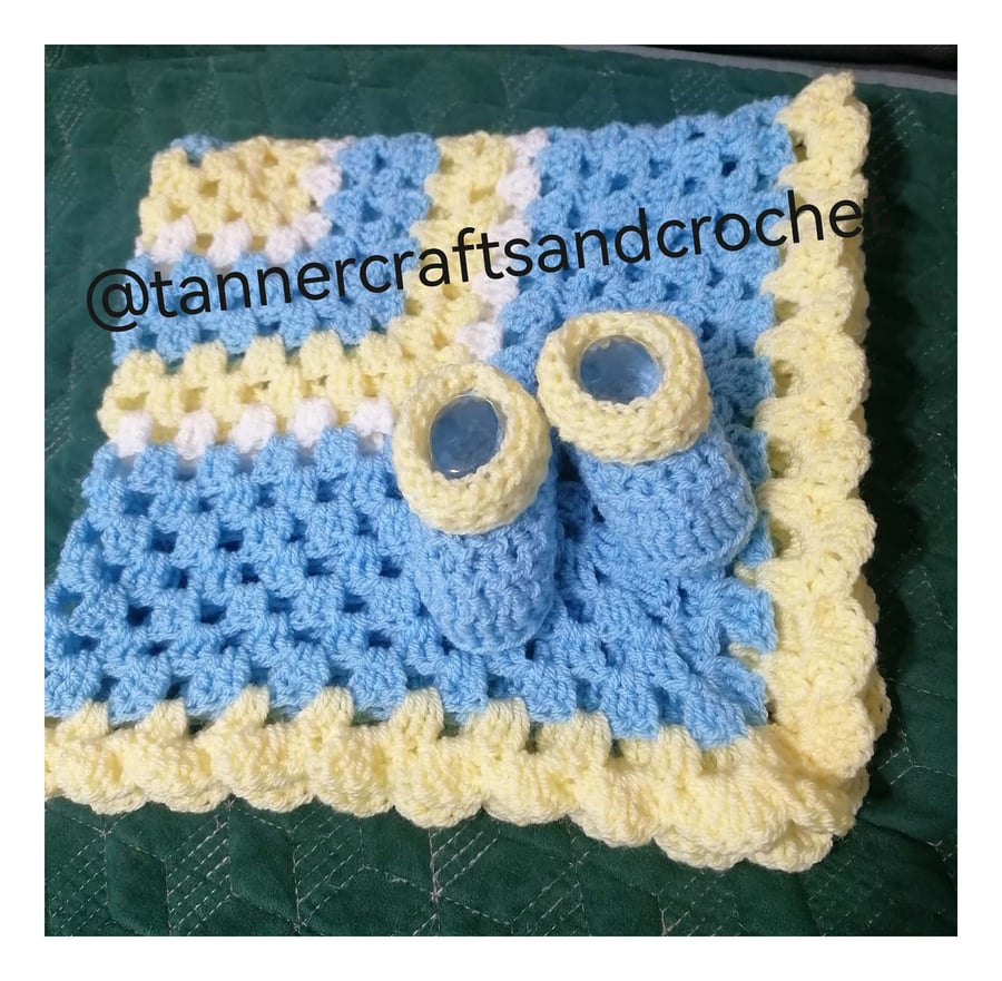Luxury baby pram blanket with matching booties, baby gift, baby shower, reborn.