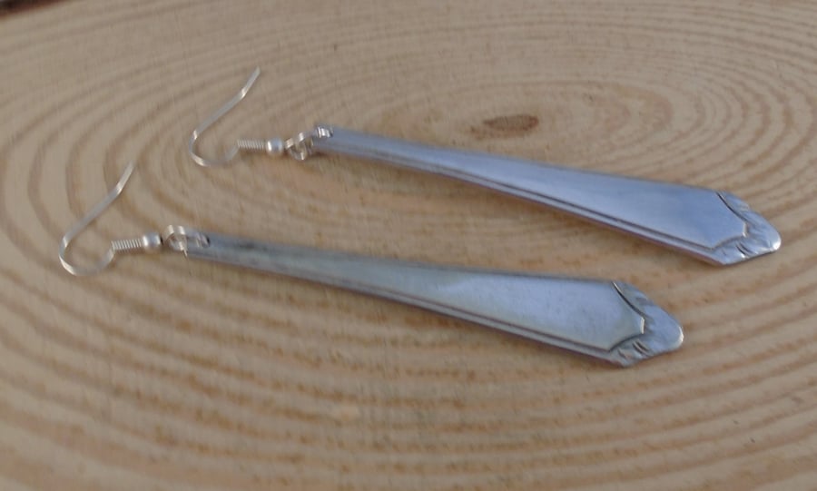 Upcycled Silver Plated Deco Sugar Tong Handle Drop Earrings SPE081904