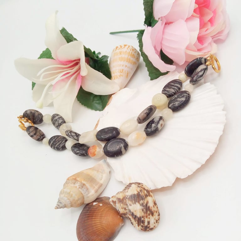 2 Strand Bracelet with Black & White Mixed Jade Agate & Quartz Beads, Bracelet