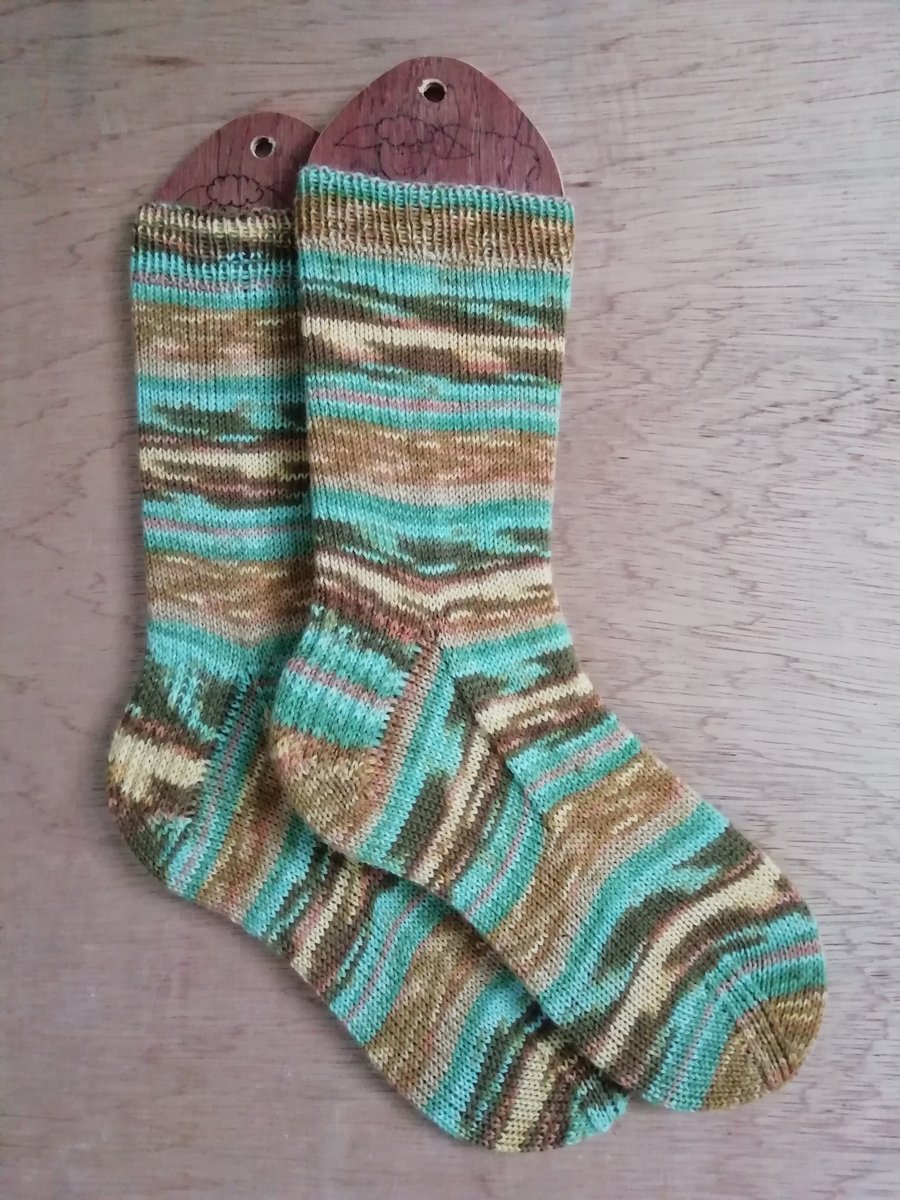 Socks, hand knitted, Van Gogh, SUNFLOWERS, adult medium size 5-6
