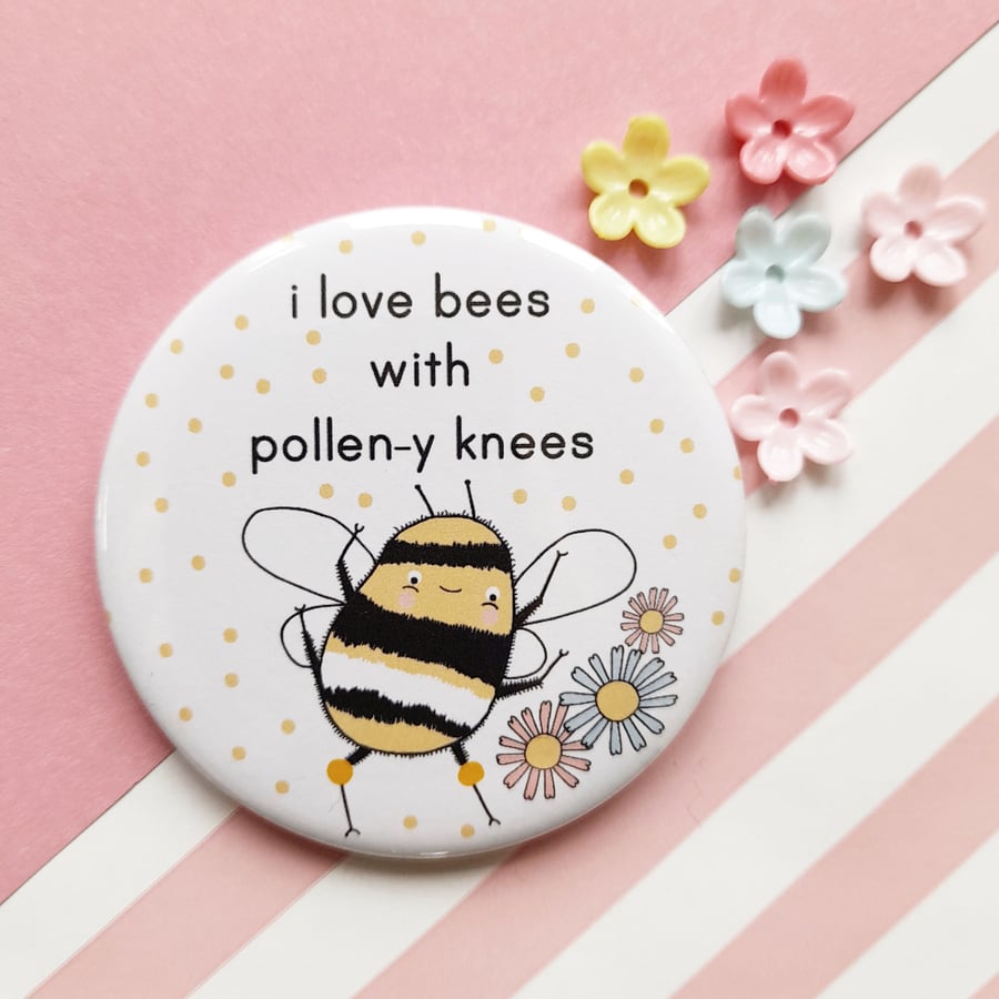 bumblebee badge bee badge, handmade bee badge, cute pin badge, nature lover