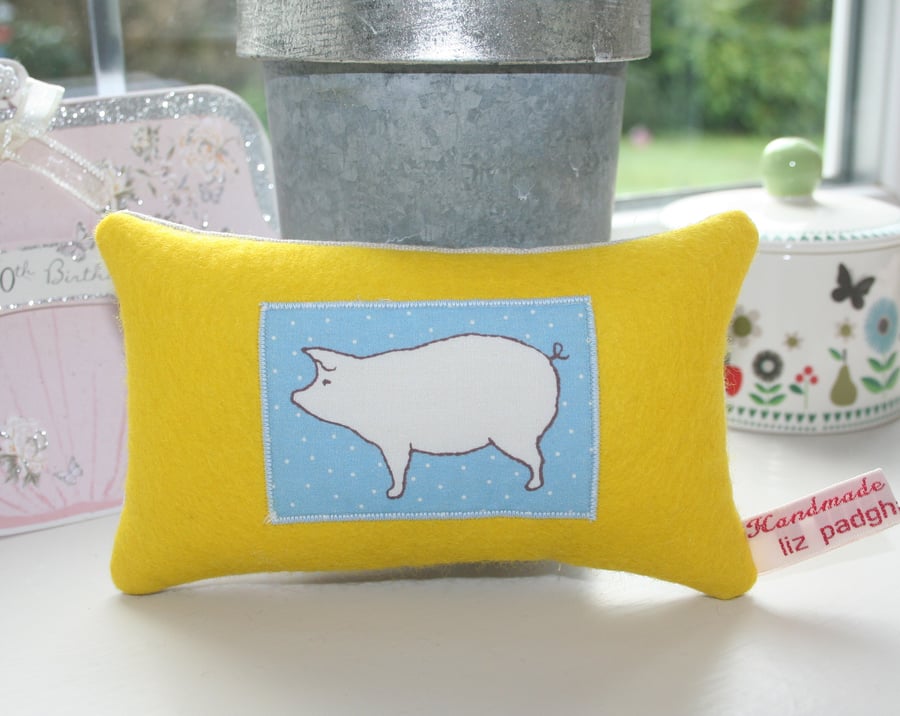 Yellow Pig Design Lavender Cushion - FREE P&P IN UK