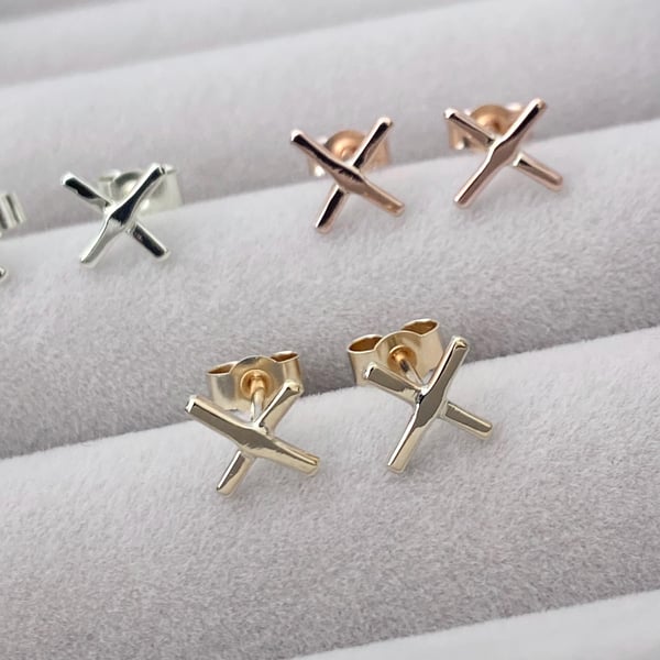 Handmade 9ct yellow, white or rose gold cross kiss stud earrings