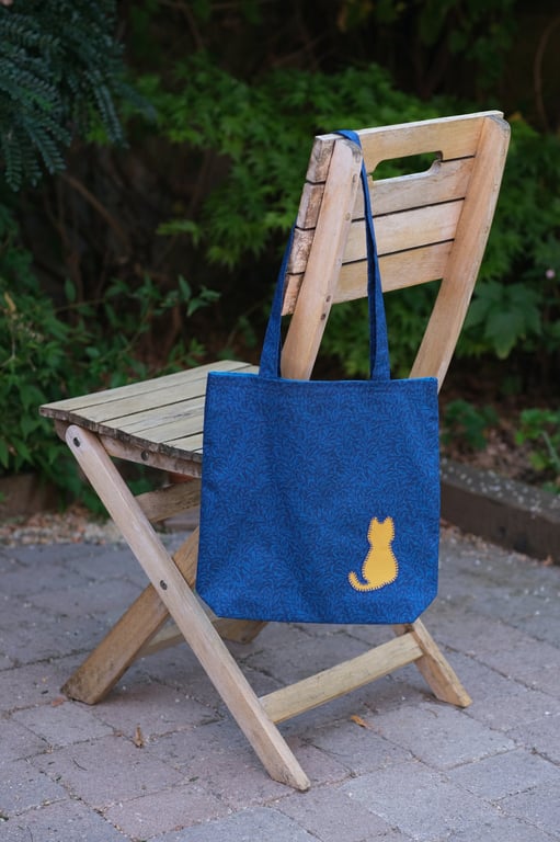 Cat tote bag