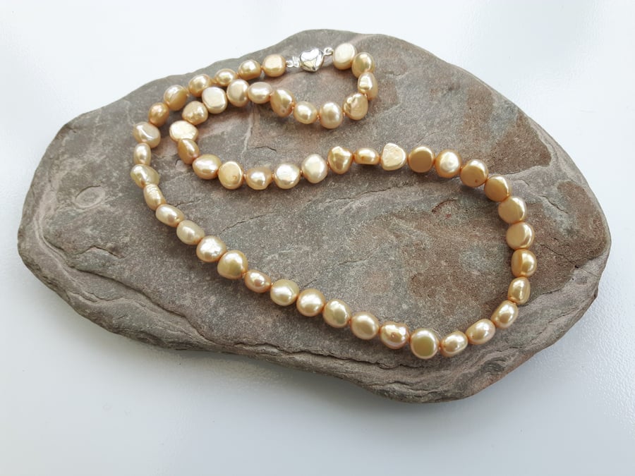 Freshwater Pearl Necklace, Gold, with Sterling Silver Heart Clasp